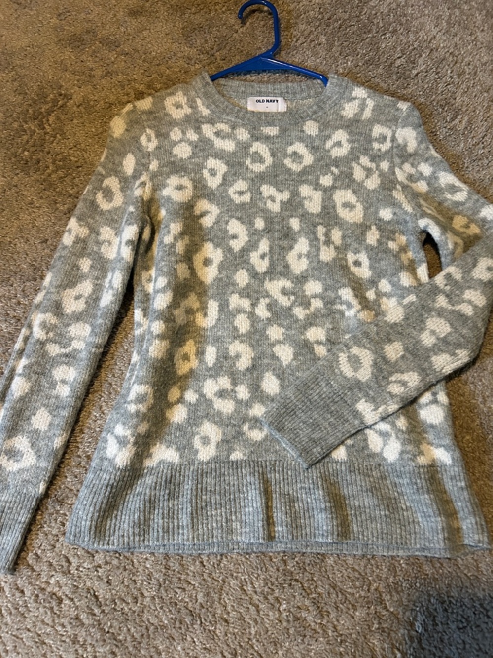 Old Navy Gray and Cream Leopard Crewneck Sweater
